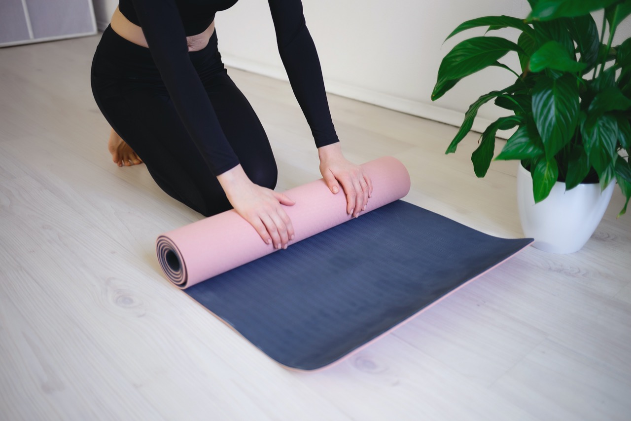 Qual o melhor tapete de yoga? O que considerar para escolher o seu ...